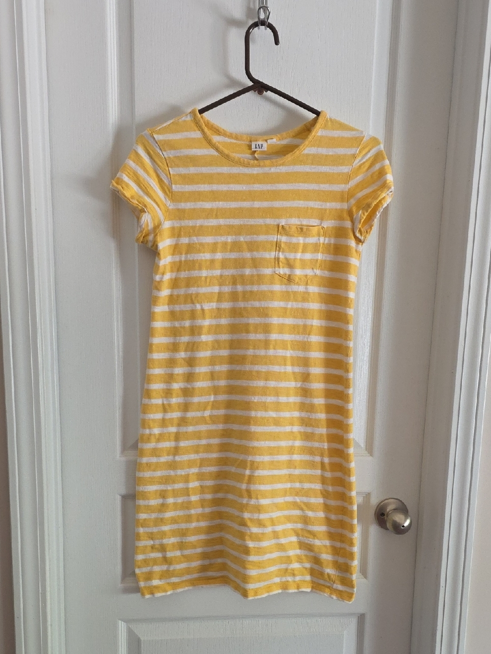GAP Yellow and White Striped Tee